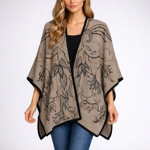 Chico’s Beaded Knit Ruana Poncho Wrap Neutral Camel Black Metallic OS